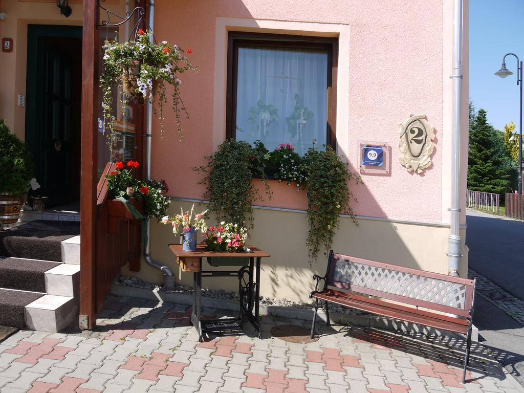 Familien-Ferienwohnung Haustein Konigswalde Exterior photo